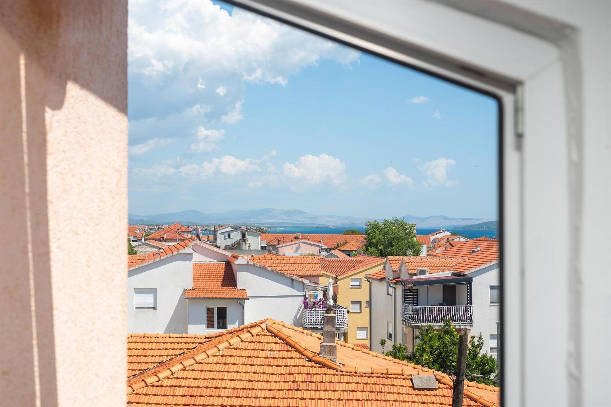 Apartments And Rooms Mladen Vodice Værelse billede