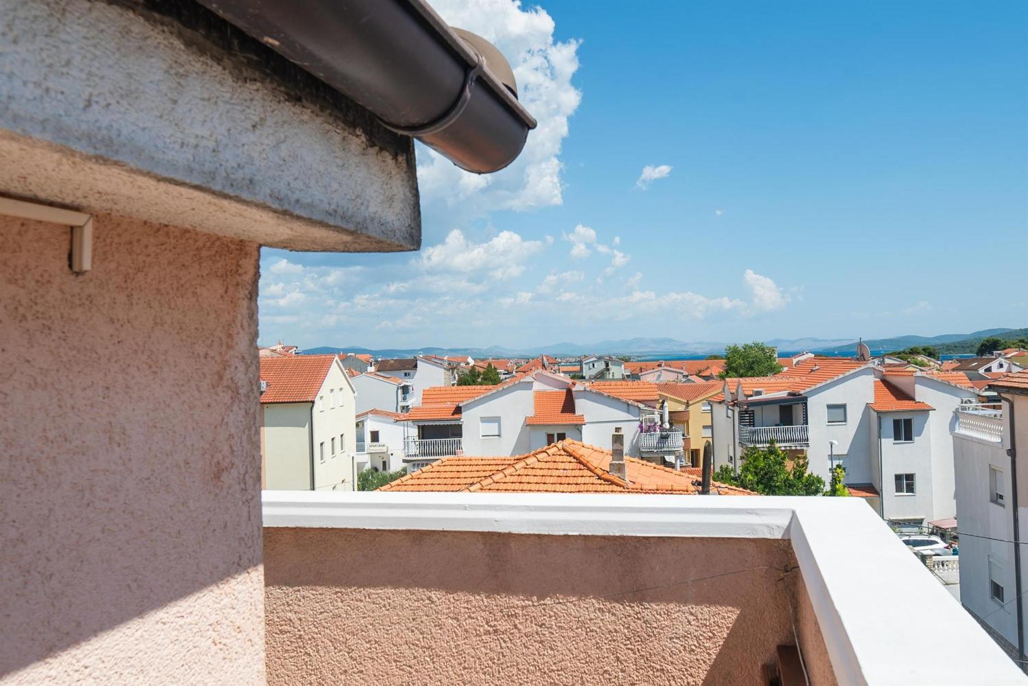Apartments And Rooms Mladen Vodice Værelse billede
