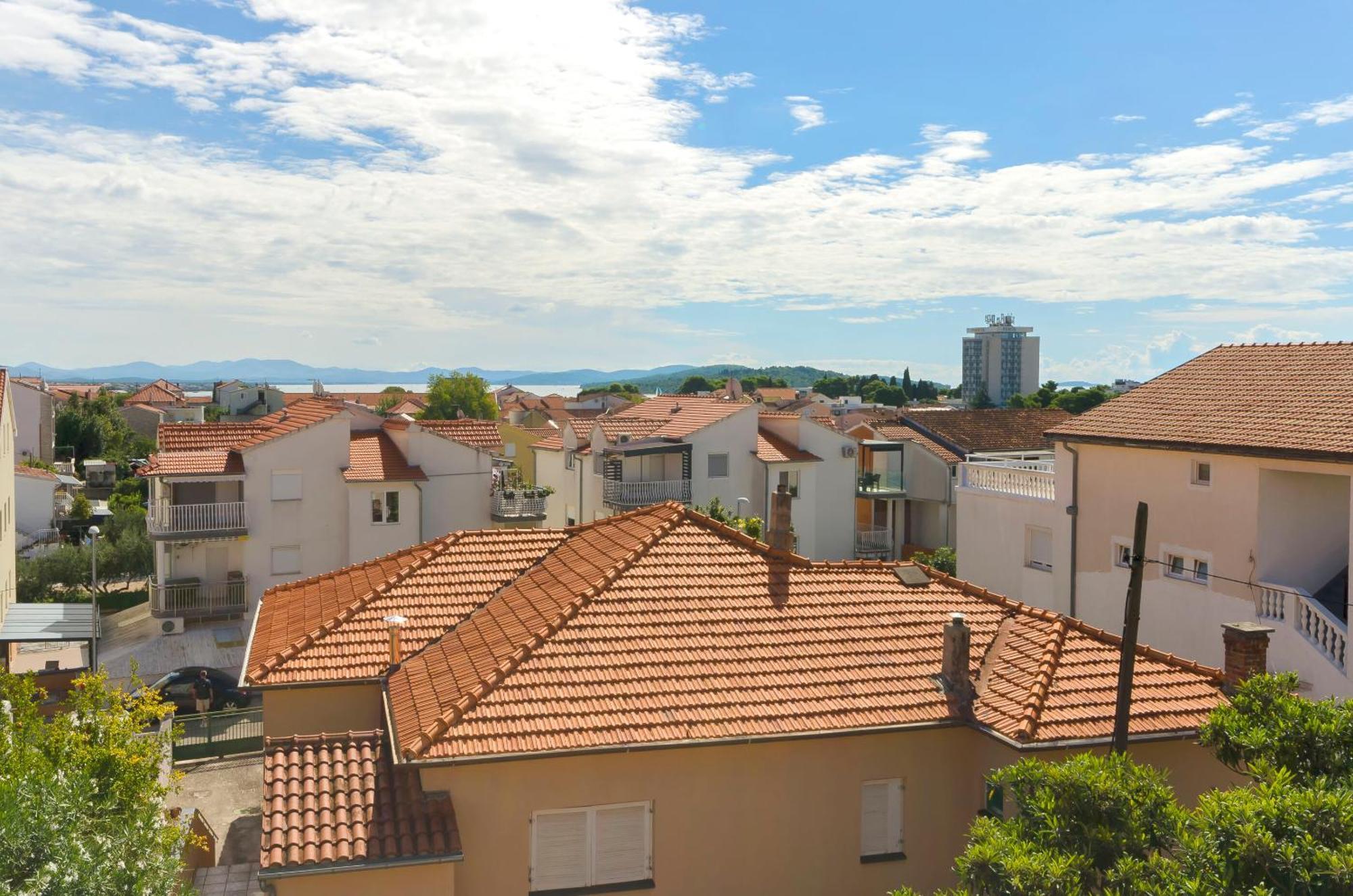 Apartments And Rooms Mladen Vodice Eksteriør billede