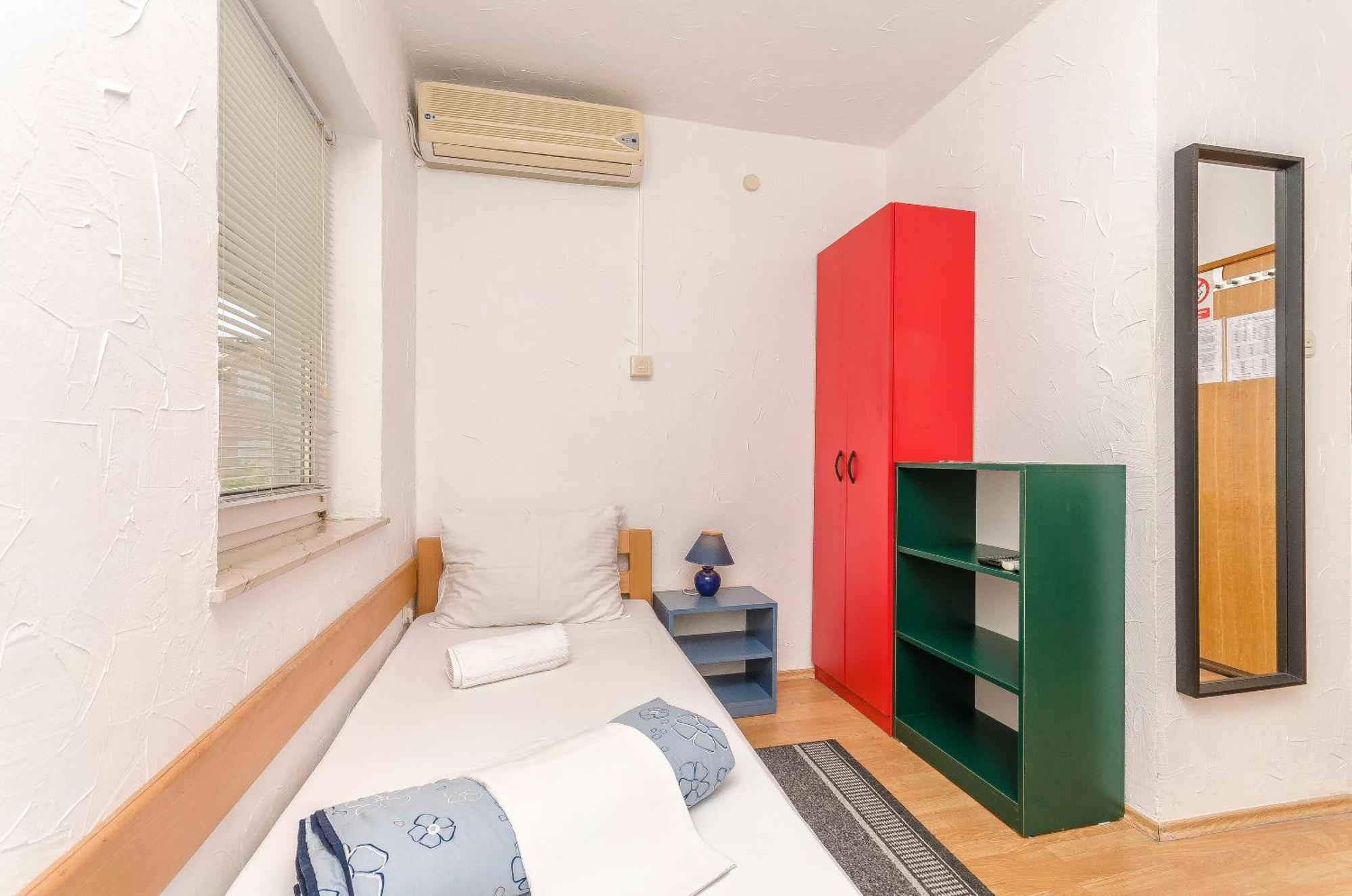 Apartments And Rooms Mladen Vodice Eksteriør billede