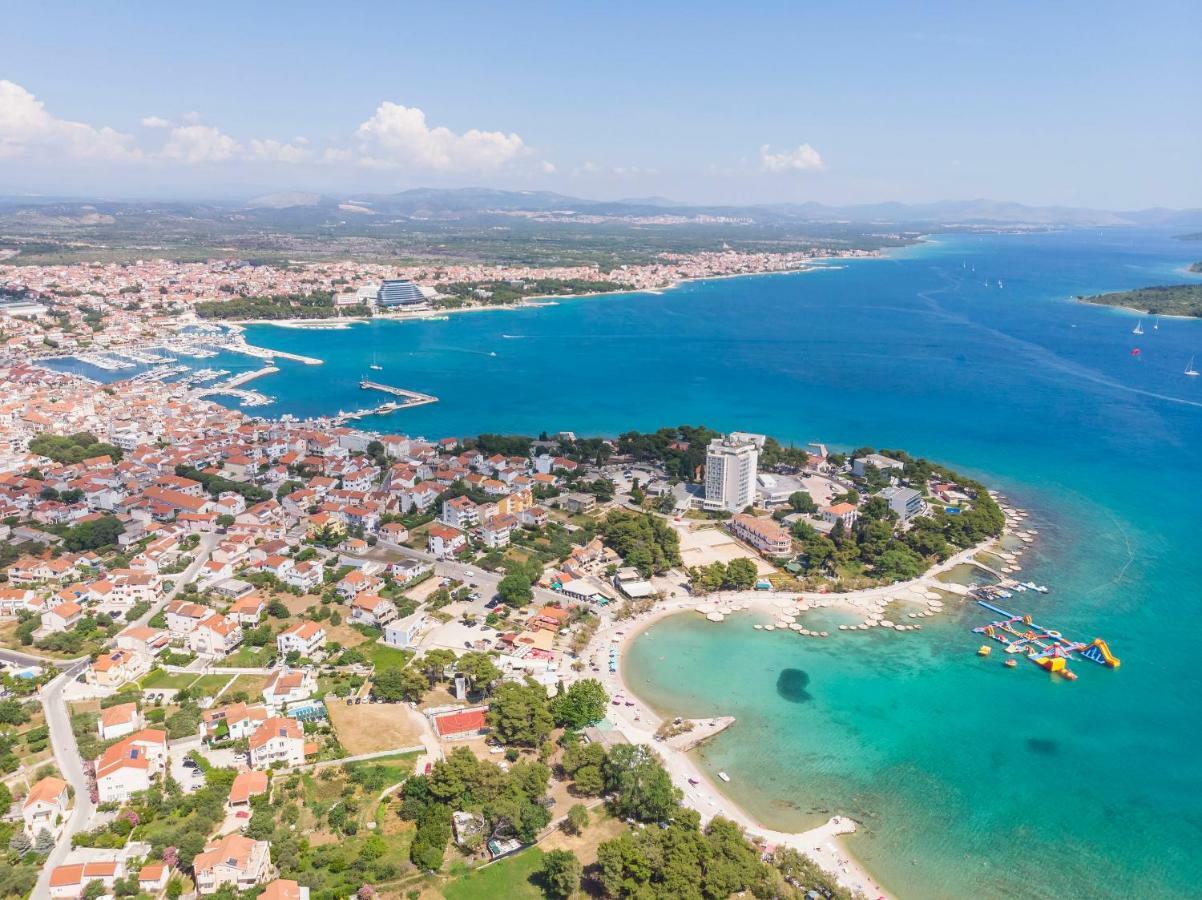 Apartments And Rooms Mladen Vodice Eksteriør billede